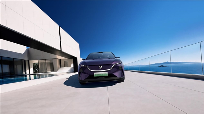 MAZDA EZ-60激光版正式上市 2026长安马自达粉丝盛典珠海盛大启幕(图3)