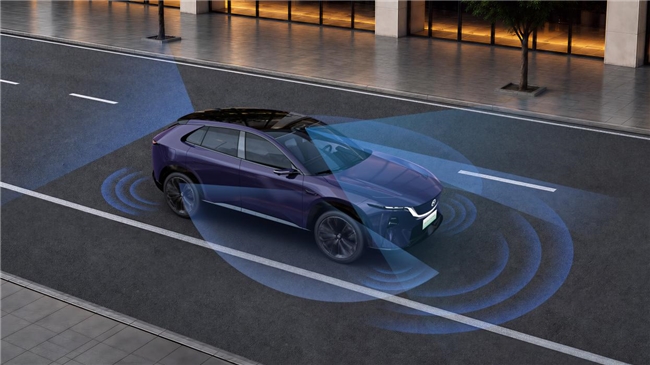 MAZDA EZ-60激光版正式上市 2026长安马自达粉丝盛典珠海盛大启幕(图7)