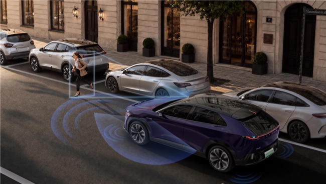 MAZDA EZ-60激光版正式上市 2026长安马自达粉丝盛典珠海盛大启幕(图8)